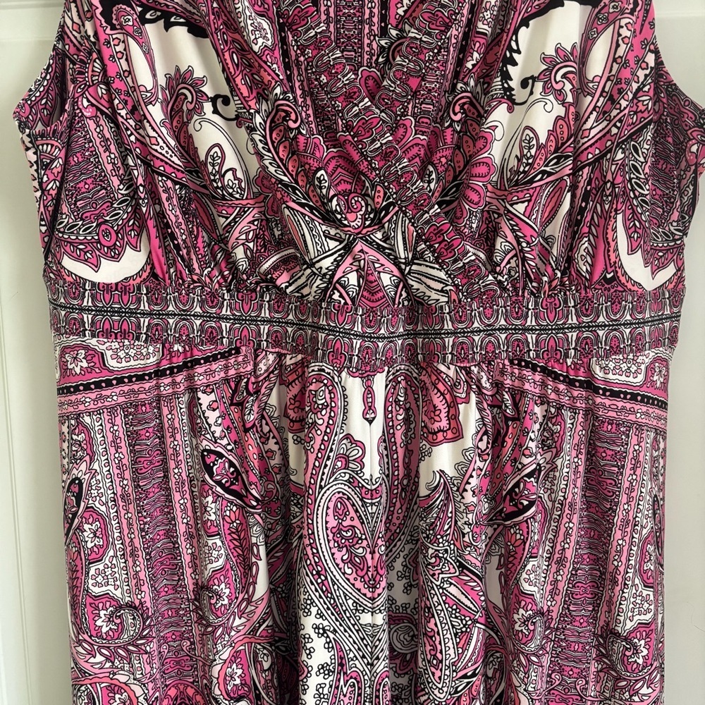 NWT INC Int. Concepts Sleeveless Pink/White Paisley Print Maxi Dress, Size 2X - Picture 4 of 14